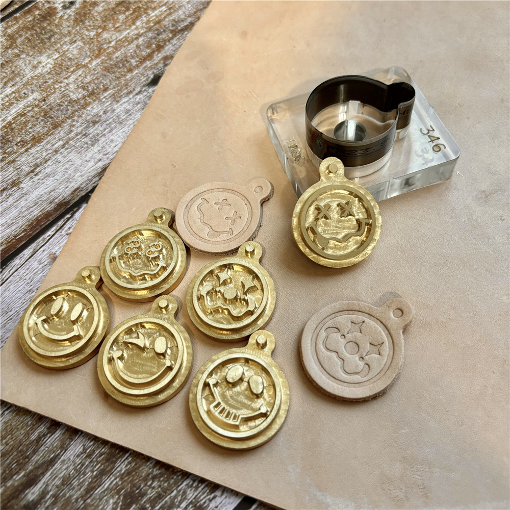 Leather Stamp Set - Пользовательский кулон улыбка лицо медный кожаный